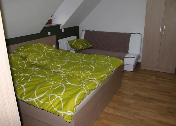 Gasthuis Hisa Nasprot Sonca 3*